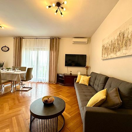 Apartments Villa Ida Abbazia Esterno foto