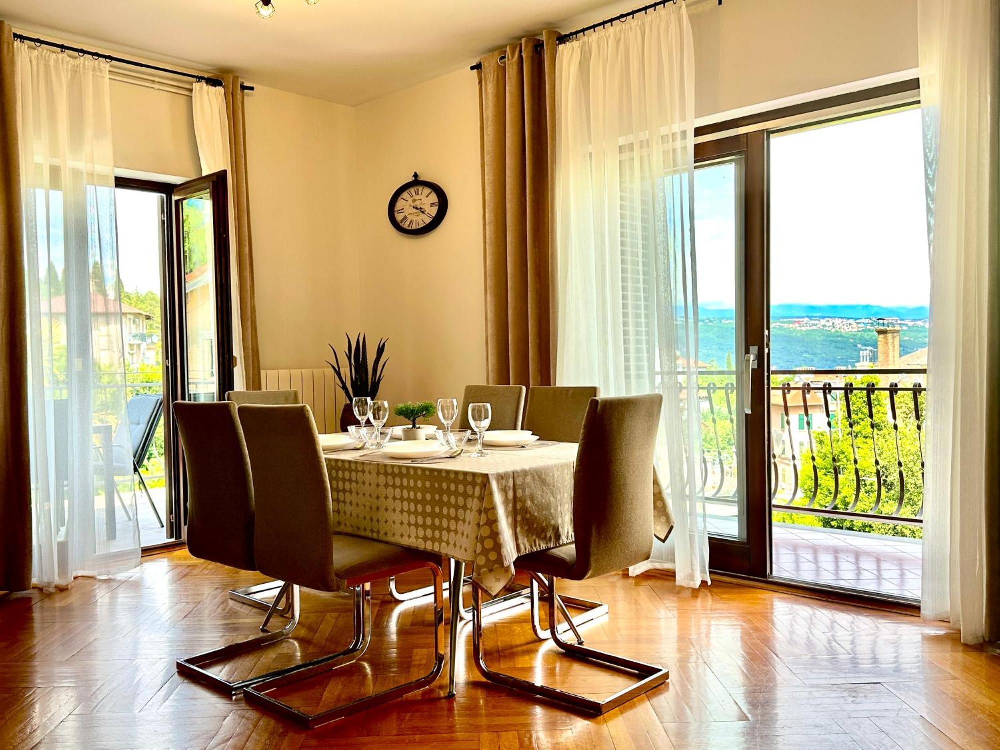 Apartments Villa Ida Abbazia Esterno foto